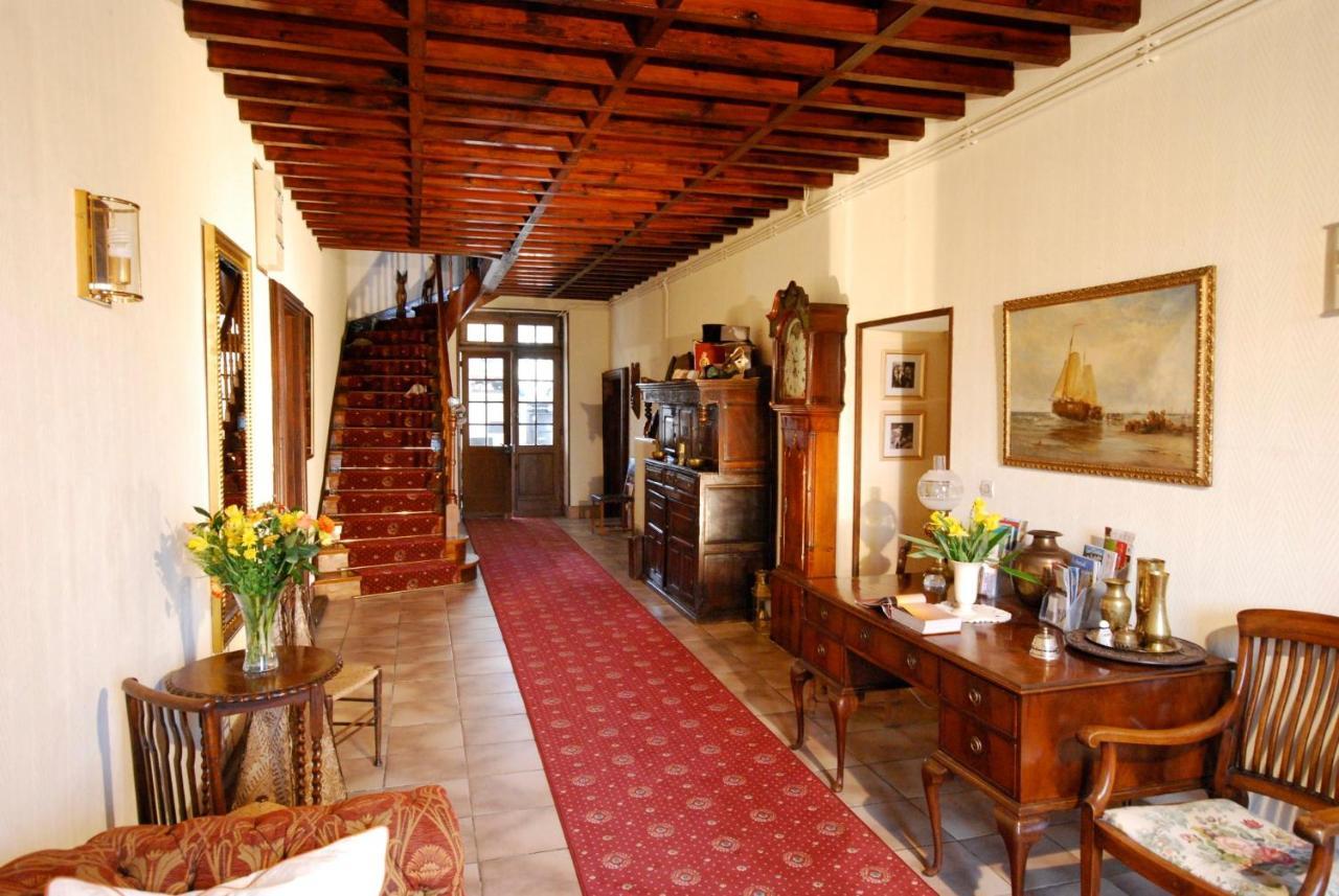 Bed and Breakfast Le Logis Des Quatre Puits Neuvicq-Montguyon Zewnętrze zdjęcie
